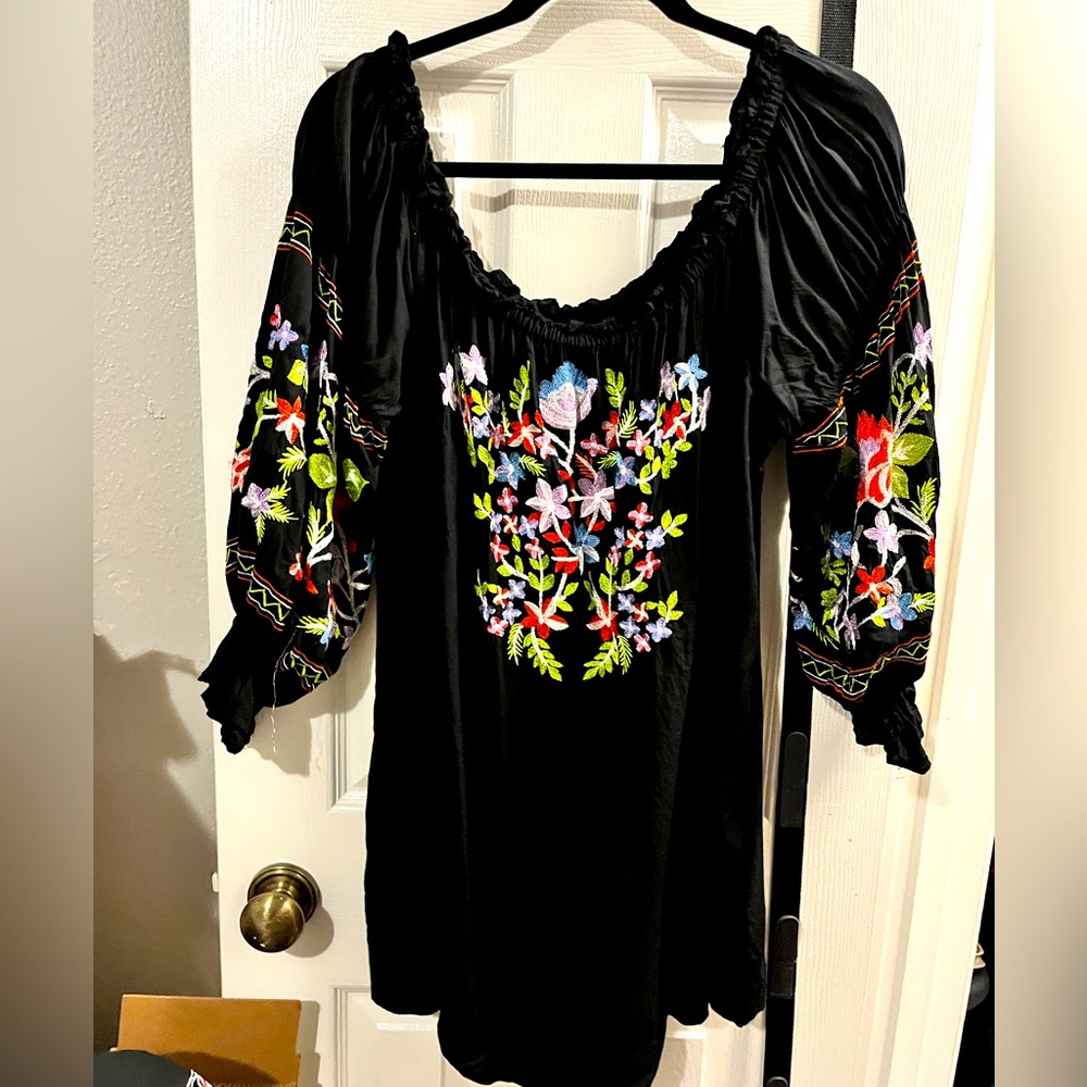 Women’s blouse